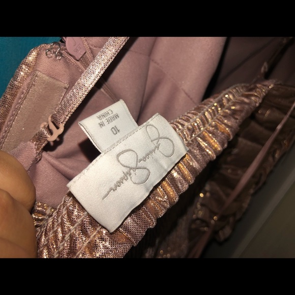 Prom dress!!! - Picture 4 of 4